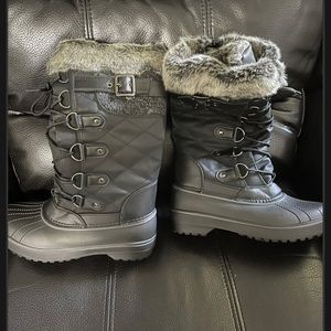 BRAND NEW snow/winter boots